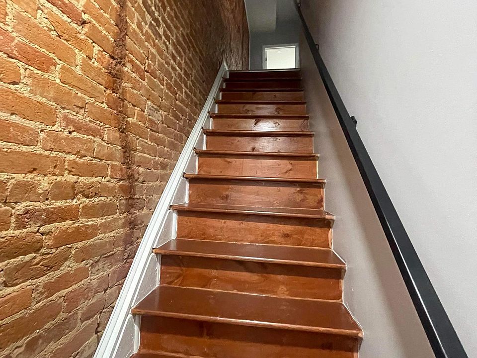 1st image of 3022 N Marshall St
