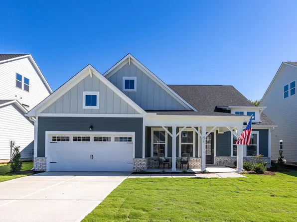 824 Diana Victoria Ct, Wendell, NC 27591