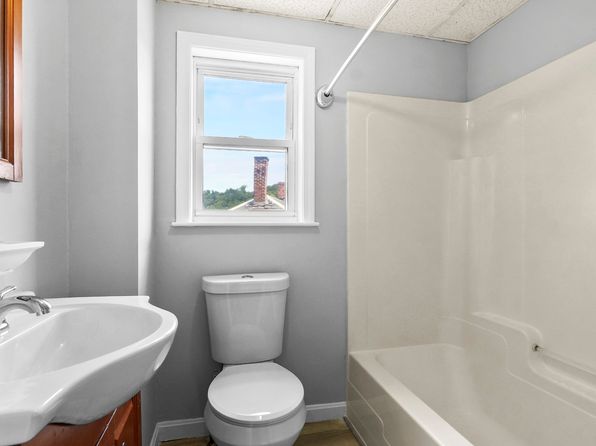 132 Bartlett St #132