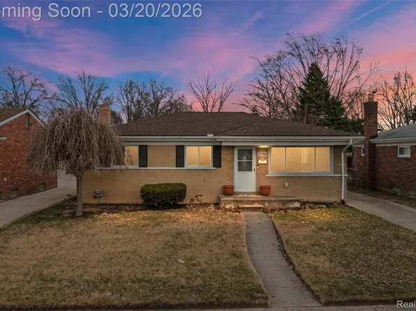 27756 Palmer Blvd, Madison Heights, MI 48071