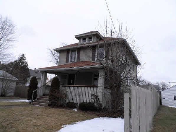 1st image of 212 Clover Ave