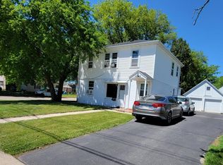 601 W Racine St #1/2, Jefferson, WI 53549