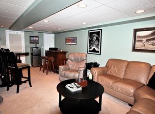 311 Larch Ct #311, Flemington, NJ 08822