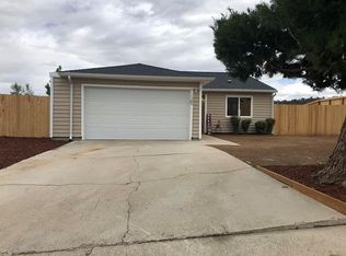 1528 Comstock Dr, Yreka, CA 96097