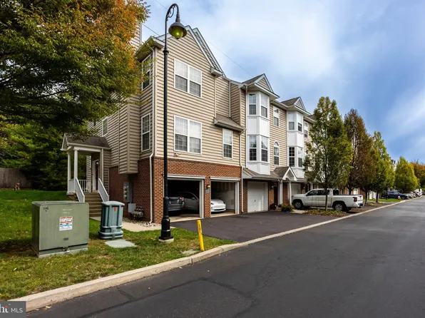 25 Cameron Ct #25, Royersford, PA 19468
