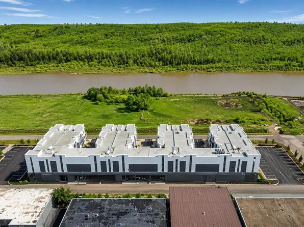 10218 SE King St #214, Wood Buffalo, AB T9H 1X9