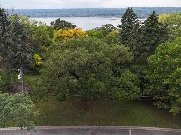 Oakridge St, Saint Paul, MN 55119