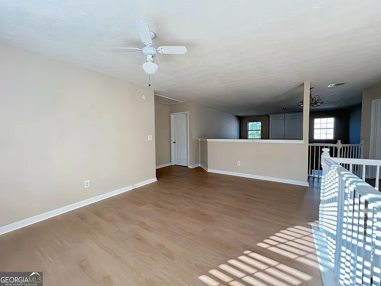2751 Spence Ct — Photo 34