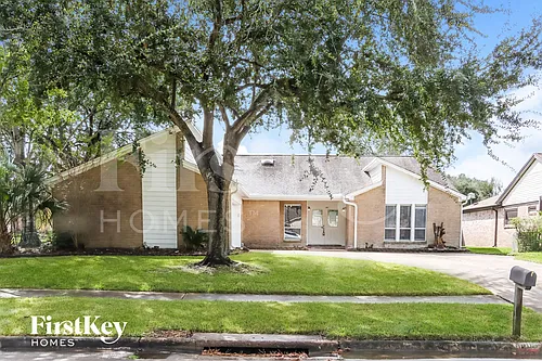 1403 Diana Ct Photo 1