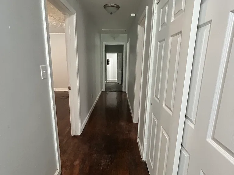 379 Dellwood Dr — Photo 8