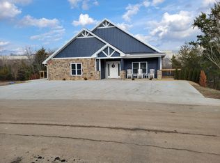 000 Brian Avenue, Ava, MO 65608