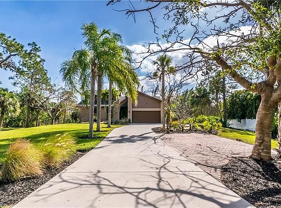 4th image of 7358 Lake Dr