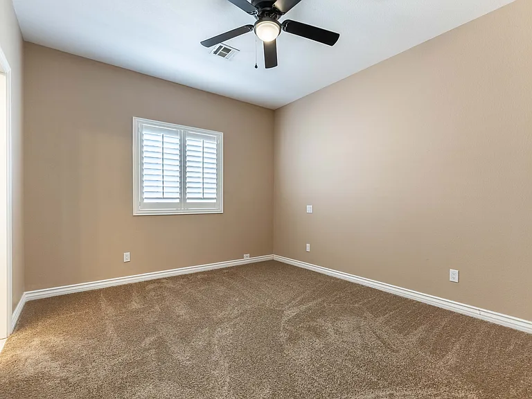 1116 Whistle Ct — Photo 10