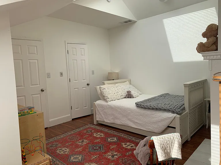 Upstairs Bedroom 1