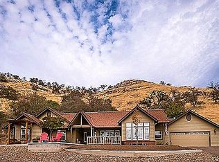 42128 Black Oak Dr, Three Rivers, CA 93271