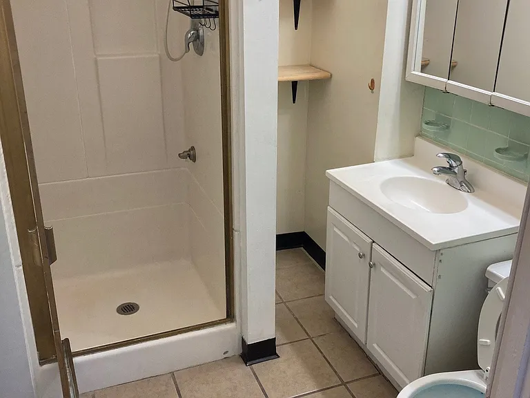 228 N Duke St #2 — Photo 7