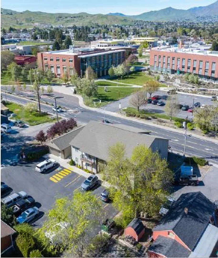 Wenatchee 9 — Photo 3