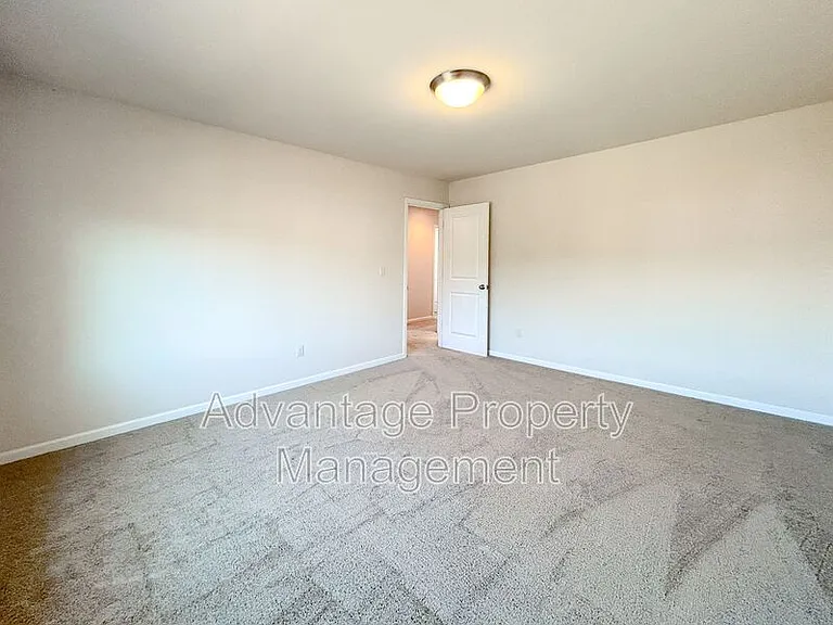 2943 Corktree Ln NW — Photo 32