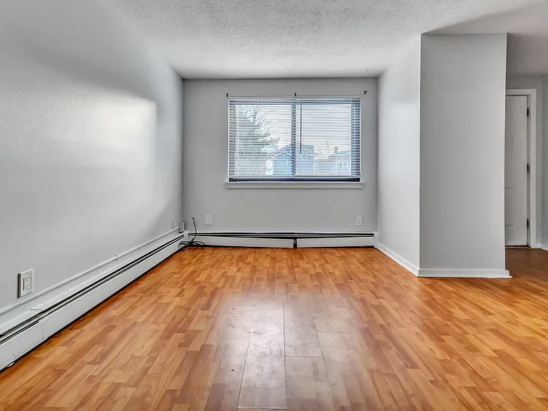 365 Orchard Street — Photo 22