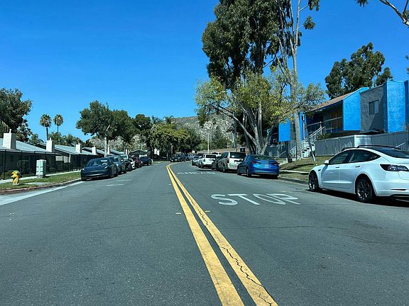 3rd image of 2891 Canyon Crest Dr APT 53