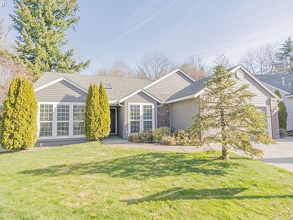 2nd image of 4001 SE 183rd Ct