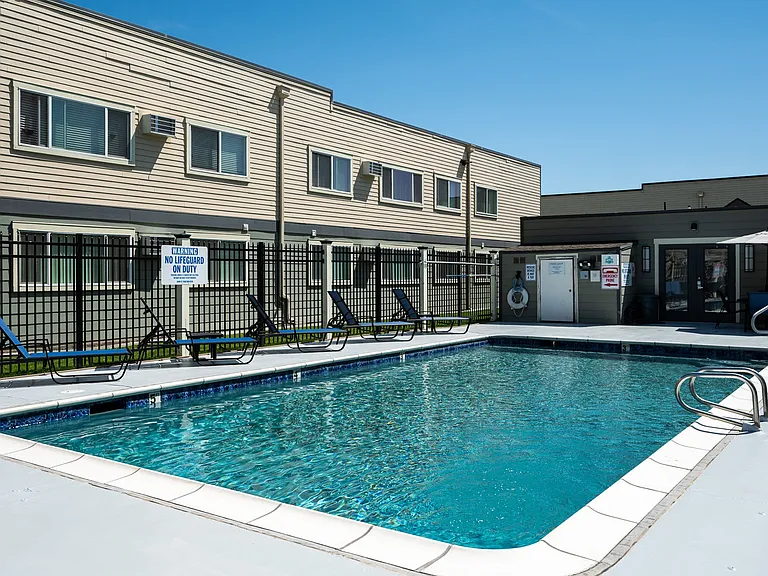 Americana | Outdoor Pool