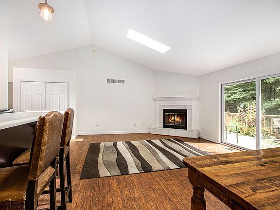 4th image of 10380 Corey Bluff Rd