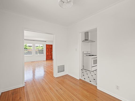 5th image of 1253 S Burnside Ave #1253