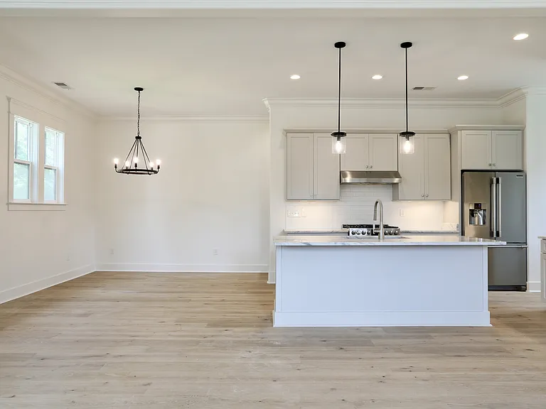 406 Shakespeare Ln #1 — Photo 8