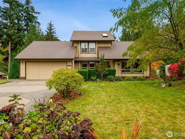 12704 48th Drive NE, Marysville, WA 98271