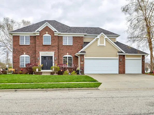 3129 Roxboro Dr, Ames, IA 50010