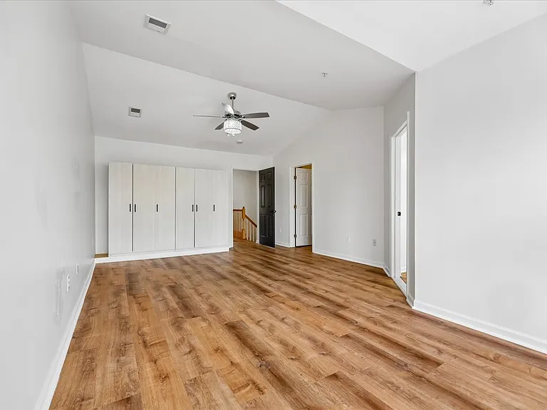 4616 Ripley Manor Ter — Photo 10
