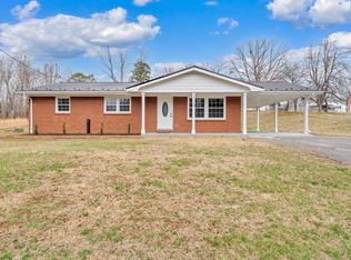 718 Perdue St, Martinsville, VA 24112