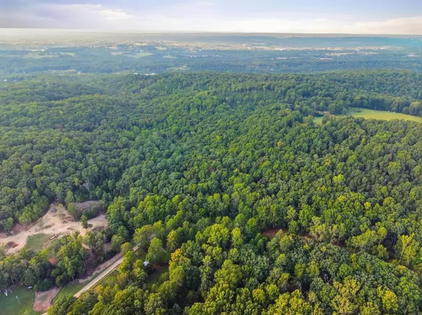 0 Bat Town Rd, Crab Orchard, TN 37723