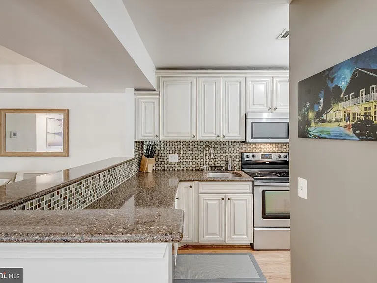 5818 Inman Park Cir #100 — Photo 13