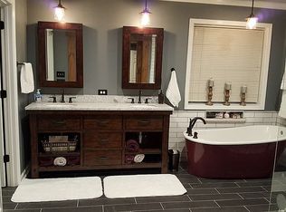 102 Melinda Dr, Madison, AL 35758