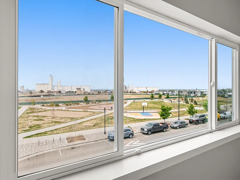 The Vista at Greyhound Park — Photo 4