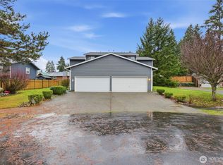 16216 and 16218 72nd Avenue Ct E, Puyallup, WA 98375