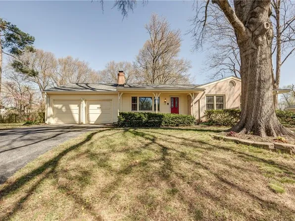 3700 W 84th St, Prairie Village, KS 66206