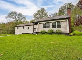 9217 Hayes Hollow Rd, Colden, NY 14033