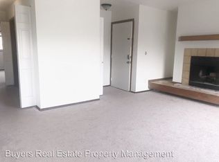 1120 Golden Dawn Cir APT 1, Anchorage, AK 99515