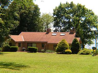 7579 Chase Dr, Jamestown, PA 16134