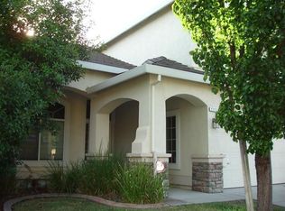 2323 Amber Falls Dr, Rocklin, CA 95765