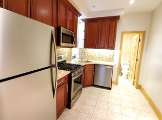 31-78 36th St #1F, Astoria, NY 11106