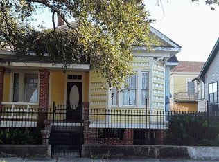 3213 Avenue M, Galveston, TX 77550