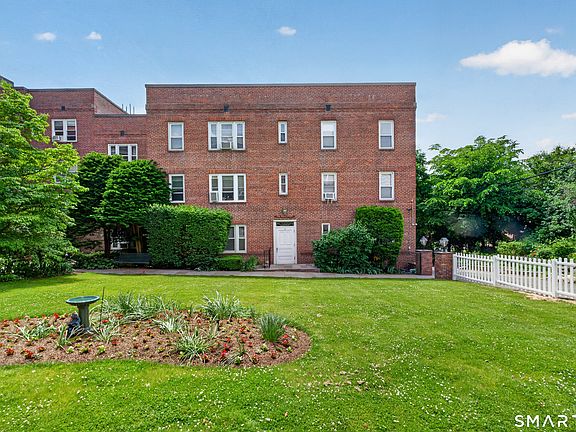 2nd image of 70 Strawberry Hill Ave APT 6-3C