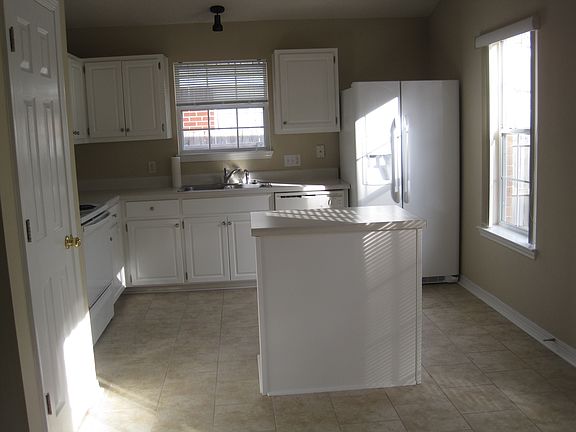 3rd image of 434 Pristine Water Ln