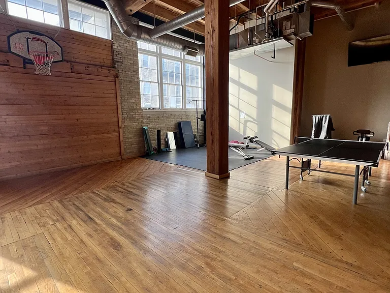 413 N 2nd St #220 — Photo 14