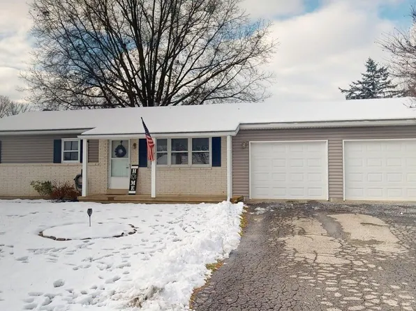 57 S 9th St, West Milton, PA 17886