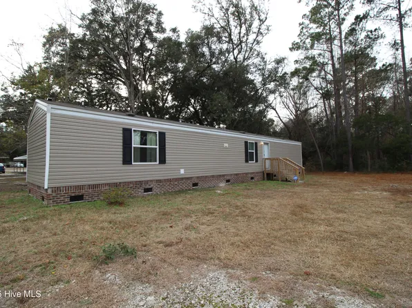 451 Stanley Road NW, Calabash, NC 28467